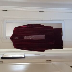 VINTAGE IMPRESSIONS XXL BURGUNDY VELVET SUIT--SEE MAURICE TOP